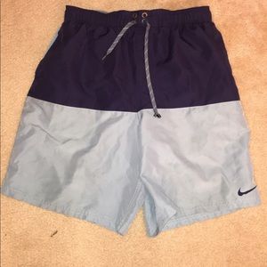 Men’s swim shorts